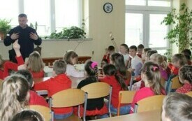 "A po trudzie- odpocząć należy&hellip;". O bezpiecznych feriach w świetlicy szkolnej w Chybicach 1