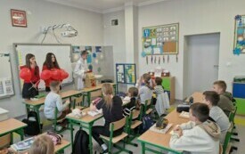 Poczta Walentynkowa, czyli walentynki w Szkole Podstawowej w Łomnie 13