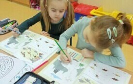 Dzień dinozaura w przedszkolu w Chybicach 17