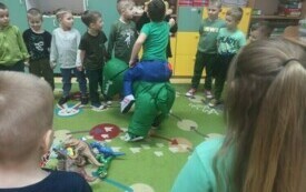 Dzień dinozaura w przedszkolu w Chybicach 22