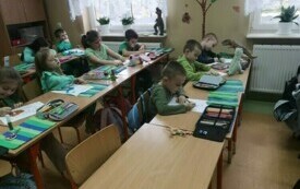 Dzień dinozaura w przedszkolu w Chybicach 47