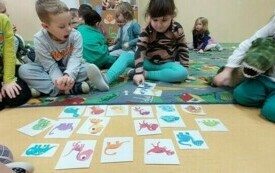 Dzień dinozaura w przedszkolu w Chybicach 86