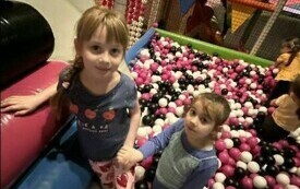 Wycieczka grup 0B i 0C do centrum rozrywki KF Play Park oraz warsztaty robienia pizzy 30