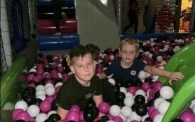 Wycieczka grup 0B i 0C do centrum rozrywki KF Play Park oraz warsztaty robienia pizzy 32