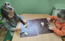 Dzień jeża w grupach przedszkolnych - PSP Łomno 5