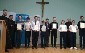 Laureat IX edycji Og&oacute;lnopolskiego Konkursu Wiedzy Liturgicznej - PSP Łomno 2
