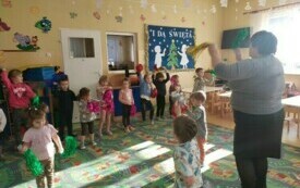 Muzyczne popołudnia u przedszkolak&oacute;w z Chybic 10