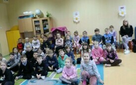 Widowisko dla najmłodszych pt. &bdquo;Zarozumiała łyżeczka&rdquo; &ndash; PSP Chybice 14