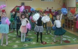  Międzynarodowy Dzień Tańca w przedszkolu w Chybicach 16