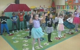  Międzynarodowy Dzień Tańca w przedszkolu w Chybicach 25