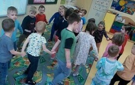  Międzynarodowy Dzień Tańca w przedszkolu w Chybicach 63