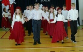 Uroczysty apel z okazji uchwalenia Konstytucji 3 Maja 6