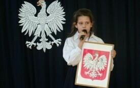 Uroczysty apel z okazji uchwalenia Konstytucji 3 Maja 27