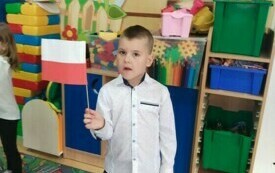 Majowe  święta u chybickich  przedszkolak&oacute;w 3