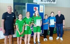 DRUŻYNOWY TENIS STOŁOWY. DZIEWCZĘTA Z SZERZAW W FINAŁALE WOJEW&Oacute;DZTWA	 5
