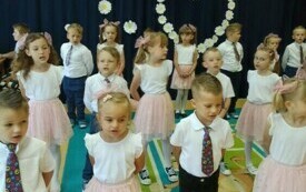 Dzień Mamy i Taty w Przedszkolu w Chybicach 12