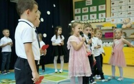Dzień Mamy i Taty w Przedszkolu w Chybicach 36