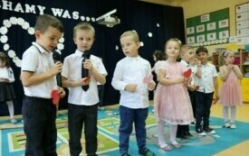 Dzień Mamy i Taty w Przedszkolu w Chybicach 38