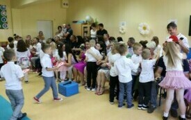 Dzień Mamy i Taty w Przedszkolu w Chybicach 46