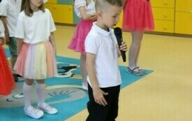 Dzień Mamy i Taty w Przedszkolu w Chybicach 56