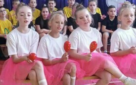 Rodzina to mały świat stworzony przez miłość  34