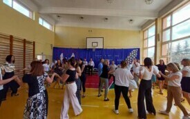 Rodzina to mały świat stworzony przez miłość  42