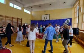 Rodzina to mały świat stworzony przez miłość  50