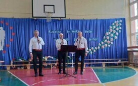 Rodzina to mały świat stworzony przez miłość  76