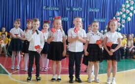 Rodzina to mały świat stworzony przez miłość  89
