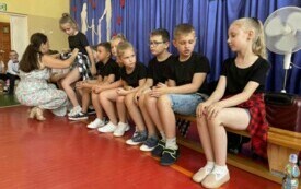 Rodzina to mały świat stworzony przez miłość  108