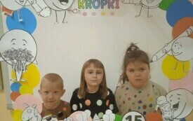 Dzień Kropki w przedszkolu  w Chybicach 4