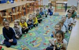 Dzień Kropki w przedszkolu  w Chybicach 31