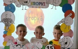 Dzień Kropki w przedszkolu  w Chybicach 35