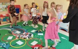 Międzynarodowy Dzień Kropki 8