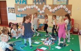 Międzynarodowy Dzień Kropki 11