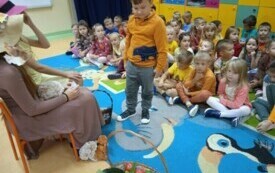 Przedszkolaki z Chybic witają jesień 22