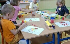 Przedszkolaki z Chybic witają jesień 28