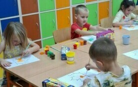 Przedszkolaki z Chybic witają jesień 30