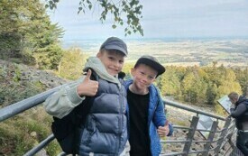 Uczniowie z Chybic na  świętokrzyskim szlaku 6