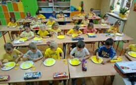 Dzień Uśmiechu w przedszkolu w Chybicach 25