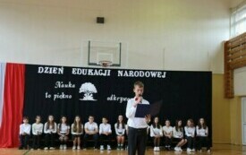 Dzień Edukacji Narodowej w Publicznej Szkole Podstawowej im. Feliksa Szczęsnego Karnickiego w Chybicach 16