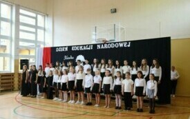 Dzień Edukacji Narodowej w Publicznej Szkole Podstawowej im. Feliksa Szczęsnego Karnickiego w Chybicach 23