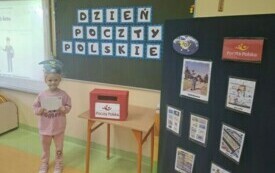 Dzień Poczty Polskiej w przedszkolu w Chybicach 27