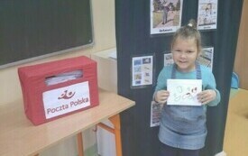 Dzień Poczty Polskiej w przedszkolu w Chybicach 34