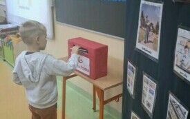 Dzień Poczty Polskiej w przedszkolu w Chybicach 41