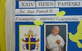Galeria aktualności Dzień Papieski w murach naszej szkoły 3630 12