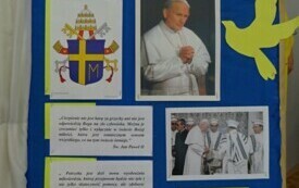Galeria aktualności Dzień Papieski w murach naszej szkoły 3630 13