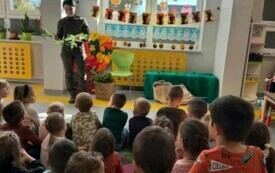 Dzień Drzewa w PSP  Łomnie 28