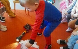 Dzień Postaci z Bajek u maluszk&oacute;w 13