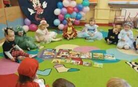 &bdquo;Dzień Postaci z Bajek&rdquo;  w przedszkolu Publicznej Szkoły Podstawowej w Szerzawach 4